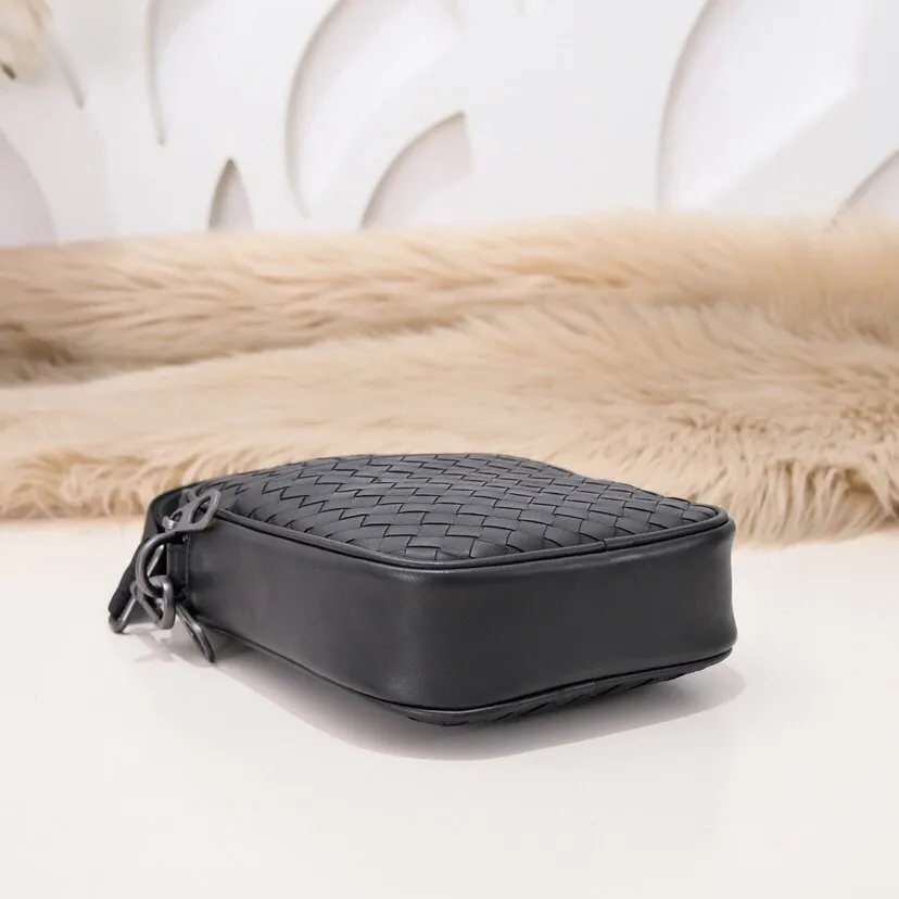 All categories 💚 Top version men’s bags 💚 BV 2024 new BV crossbody bag